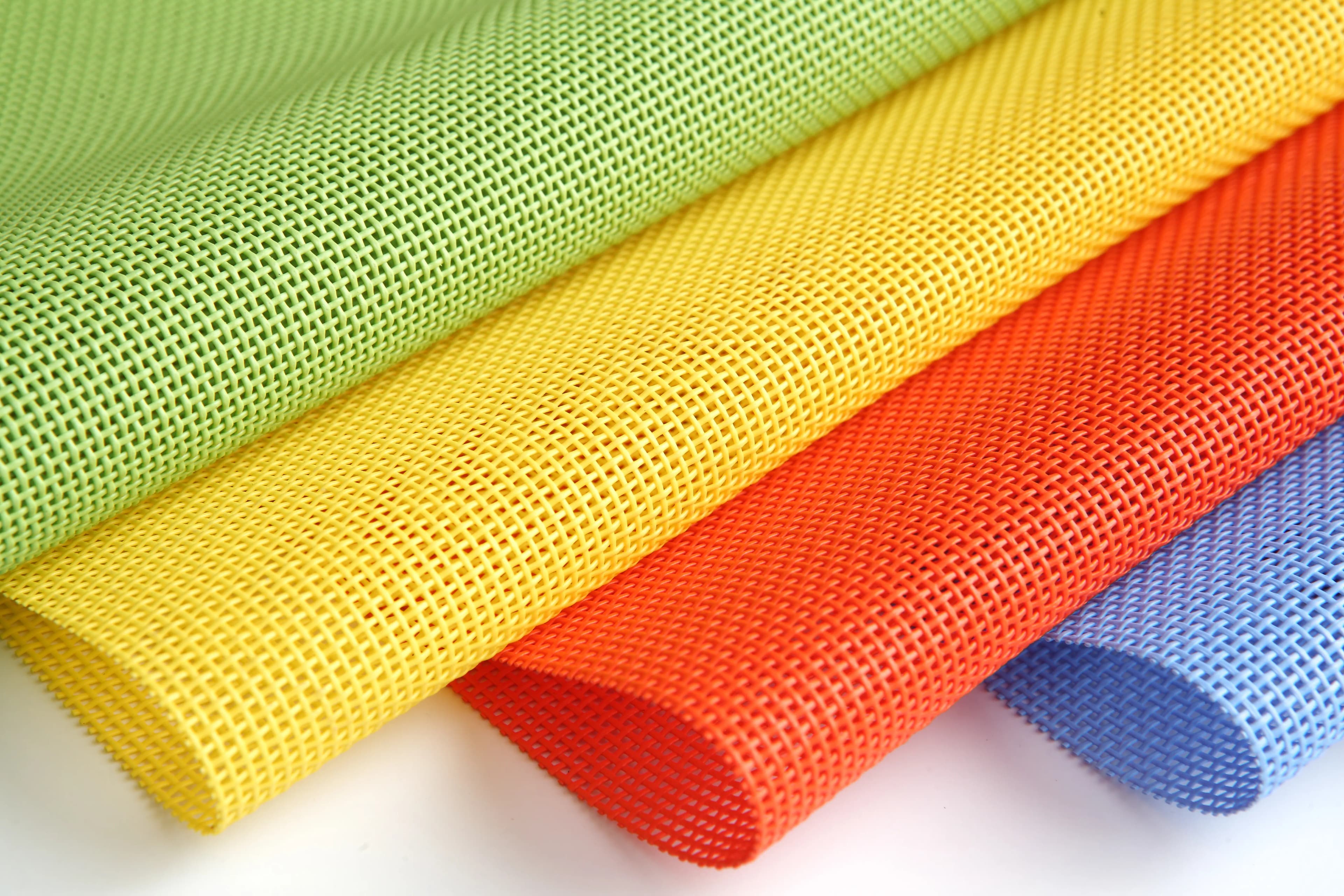 شبك بوليستر مطلي بـ PVC